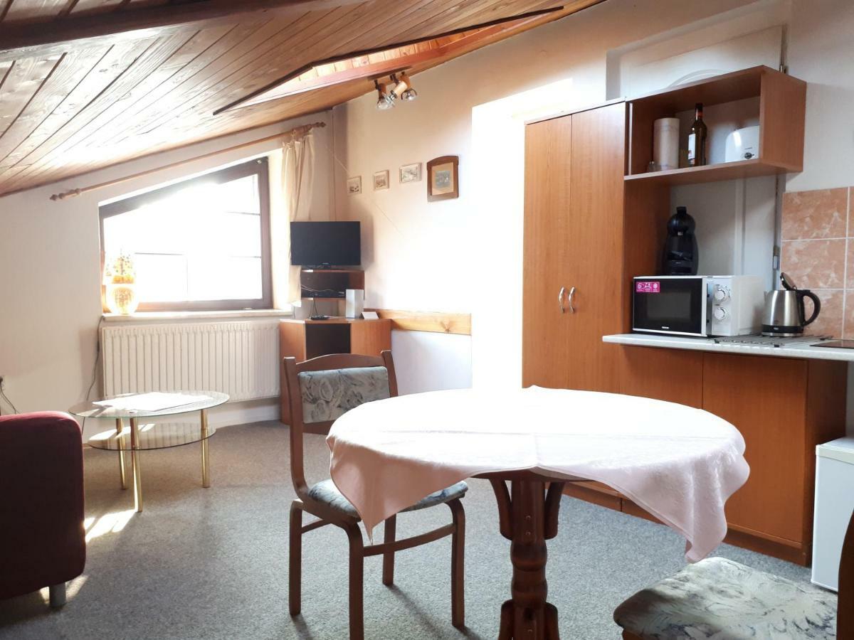 Ferienwohnung Privat - Melanie Vrchlabí Exterior foto
